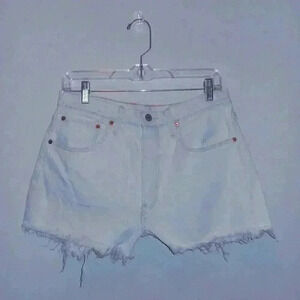 Levi’s 501 white shorts - W31